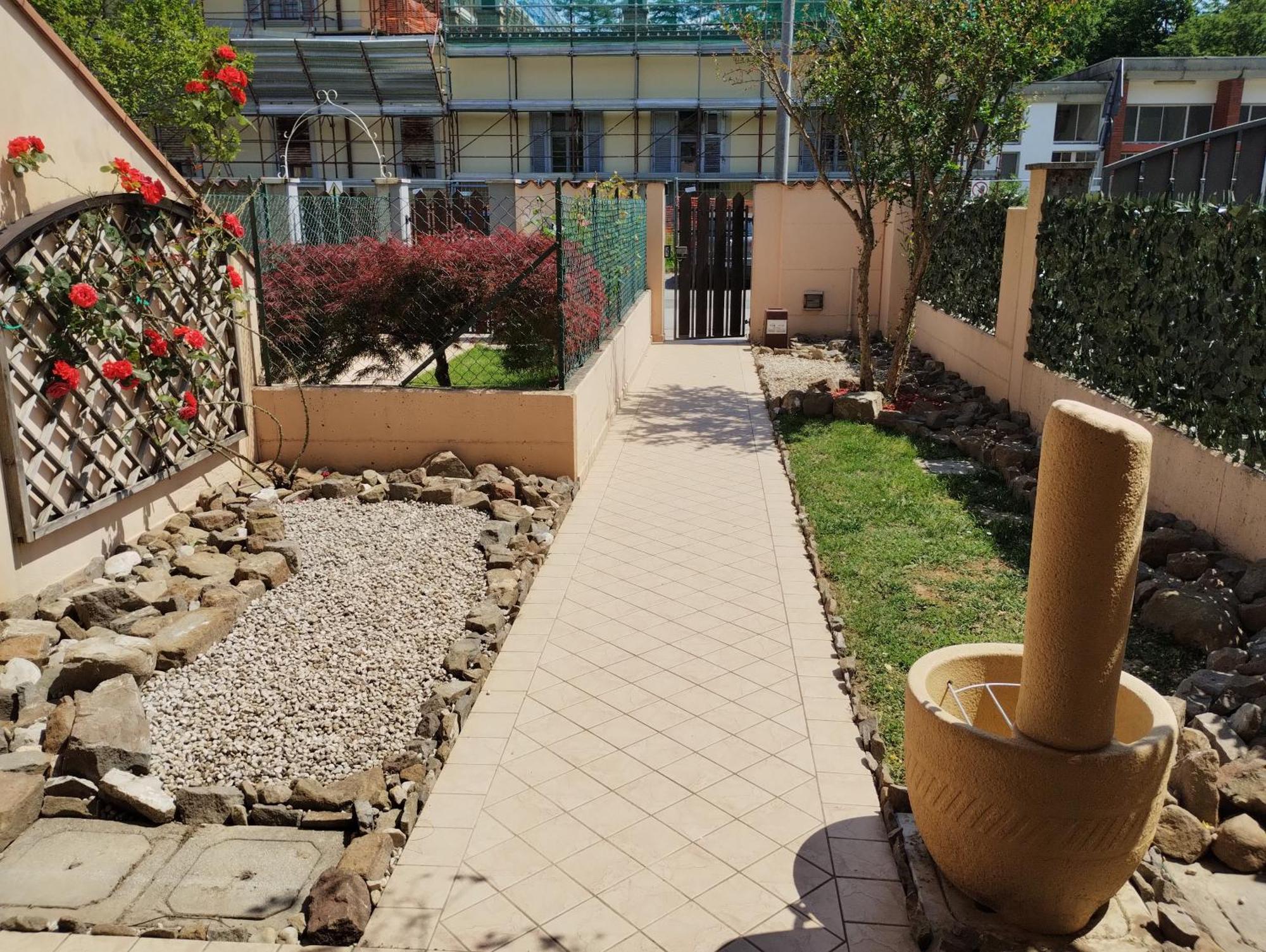 דירות גוריציה Border House מראה חיצוני תמונה
